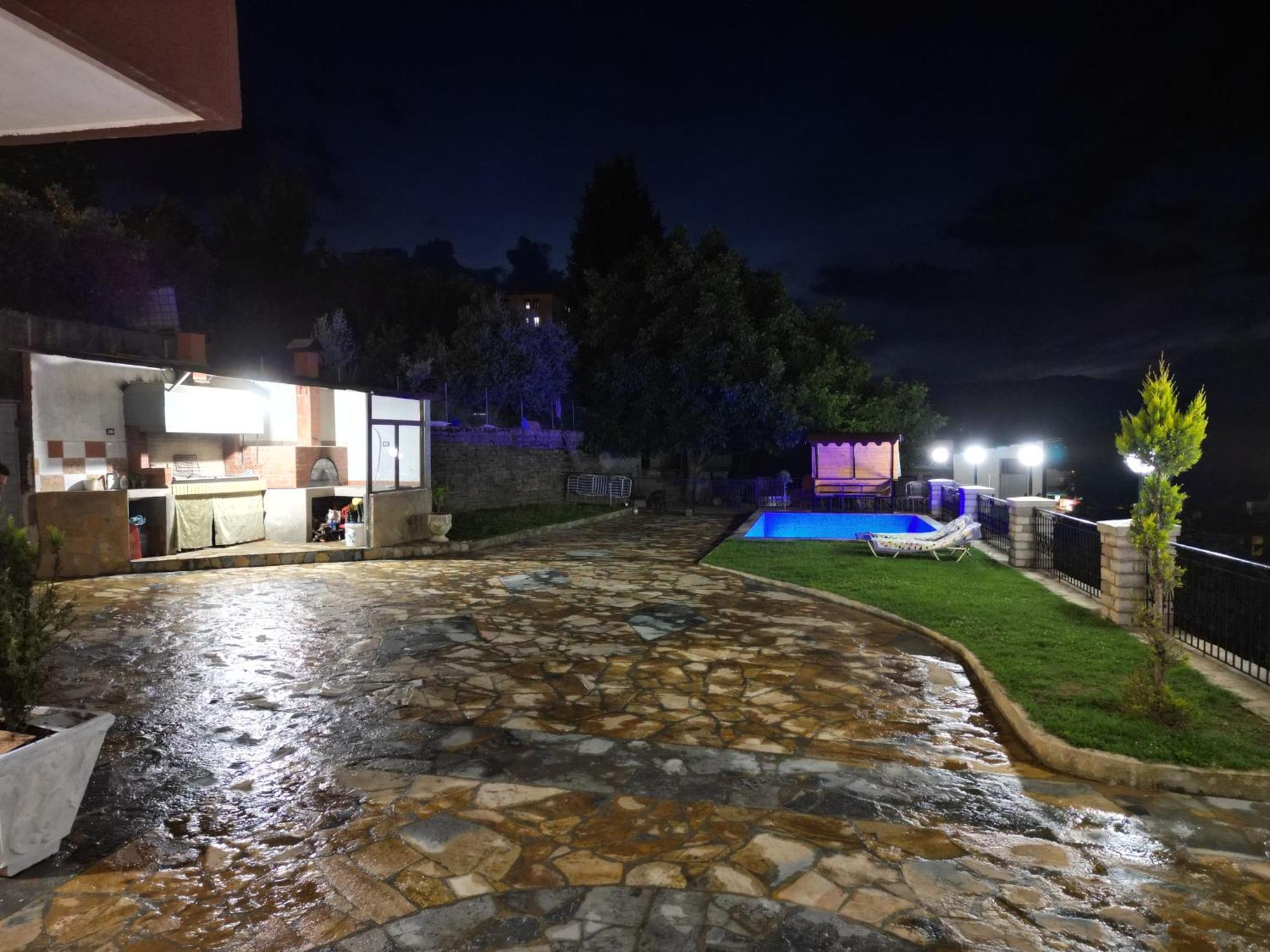 Shena Guest House Gjirokastra Zewnętrze zdjęcie